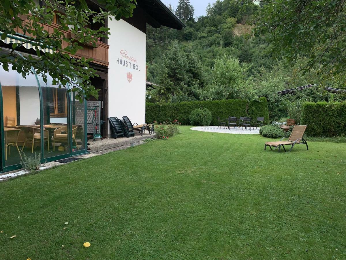 Haus Tirol Bed & Breakfast Leogang Bagian luar foto